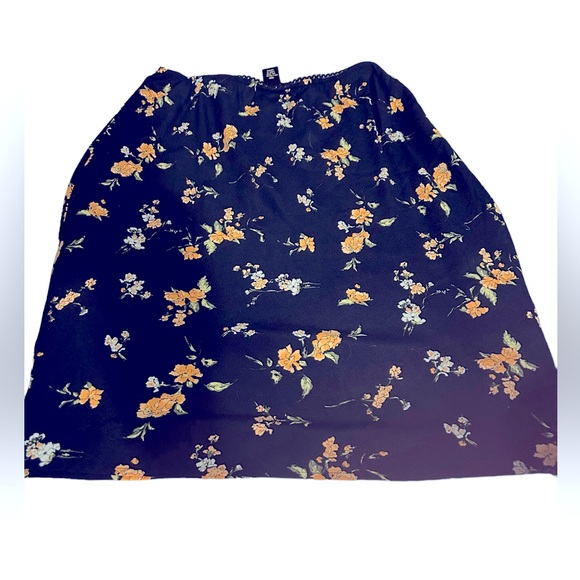 Style & Co floral skirt. Elastic waist. Midi length. Size 12P. - Picture 3 of 3